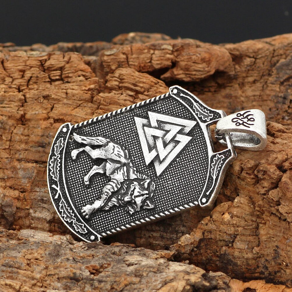 2021 New viking odin wolf necklace