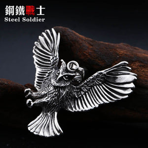 2021 New steel soldier owl necklace