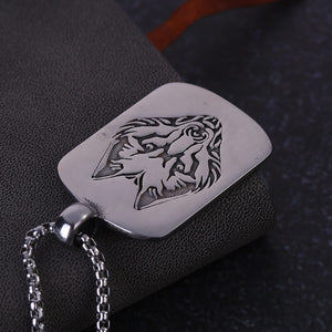 2023 New Classic Domineering Wolf Medal Necklace