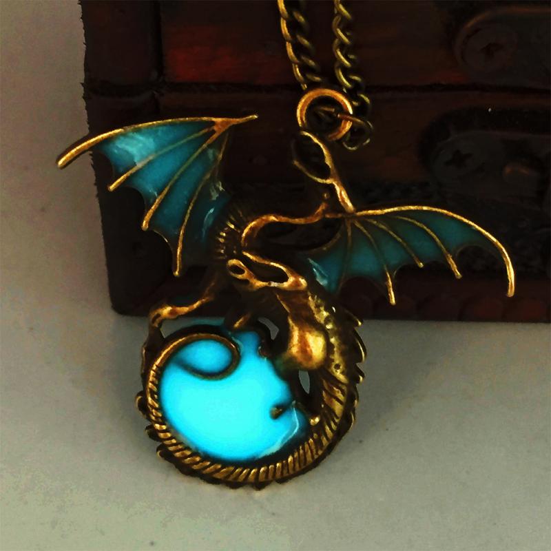 2021 Style Luminous Dragon Necklaces