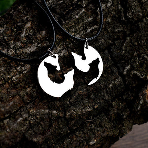 couple wolf necklace