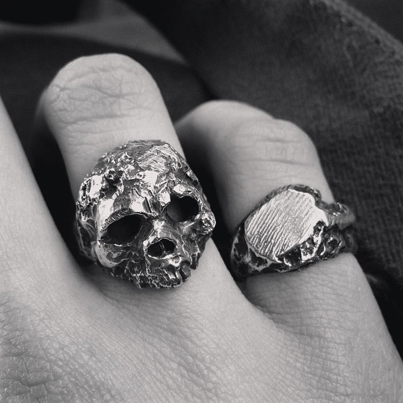 2021 New Gothic Vintage Skull Ring